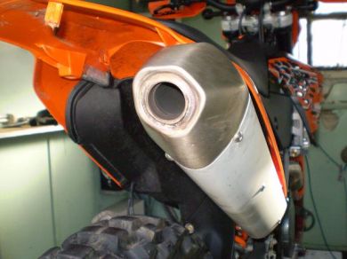 KTM_530_._08_Muffler_002.JPG
